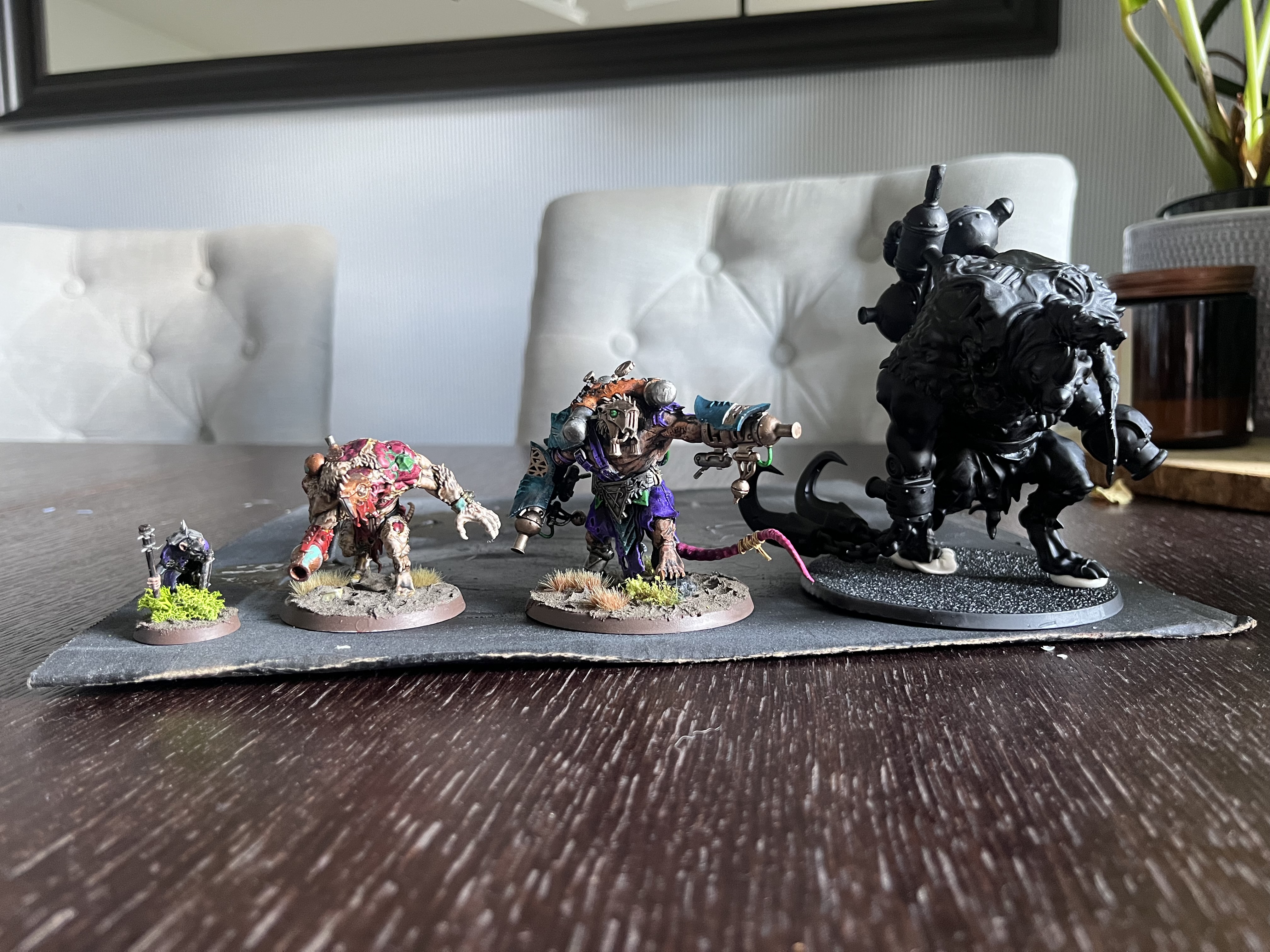 Another view of the massive Skaven beast