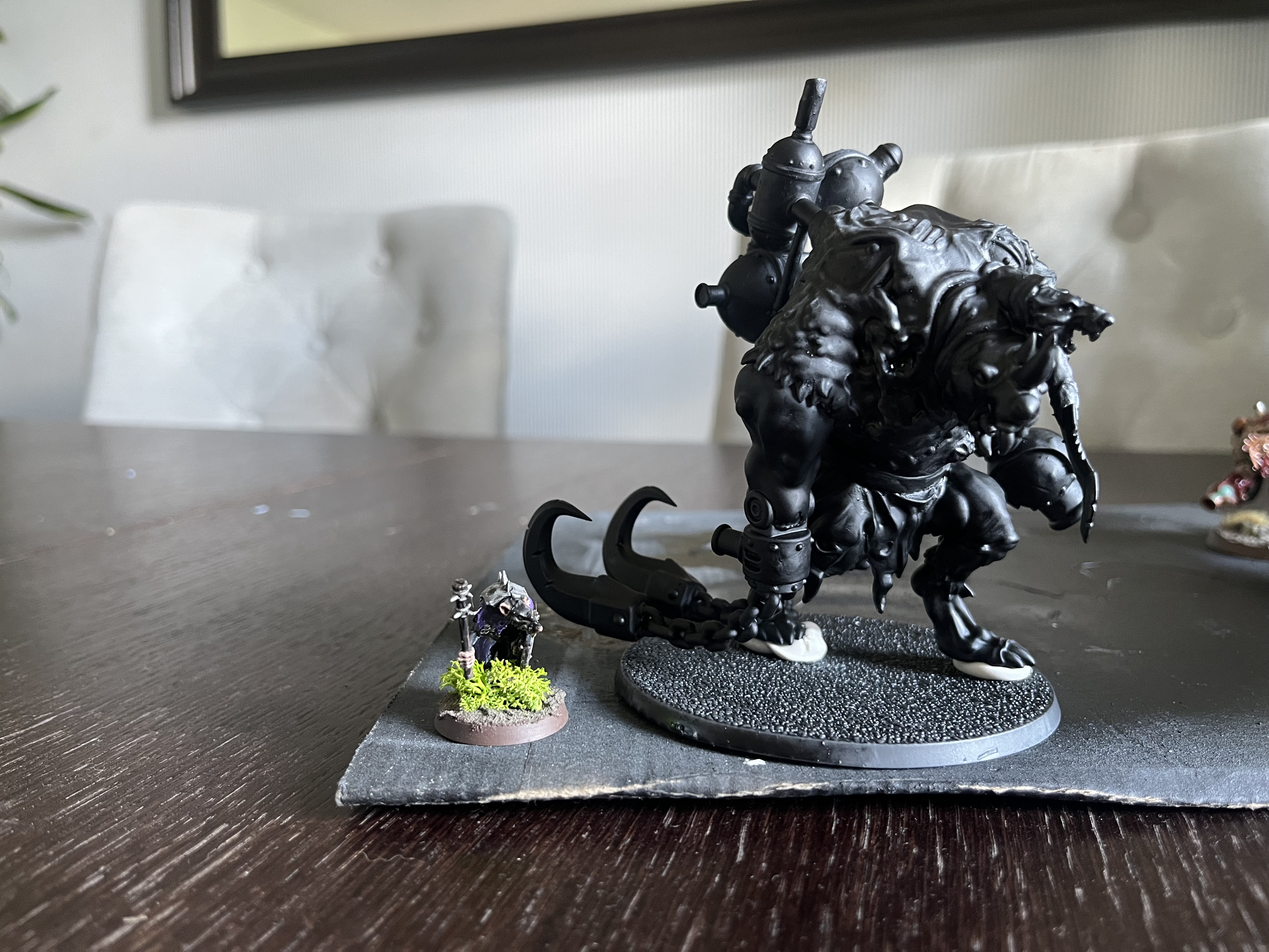 Brood Terror on its base