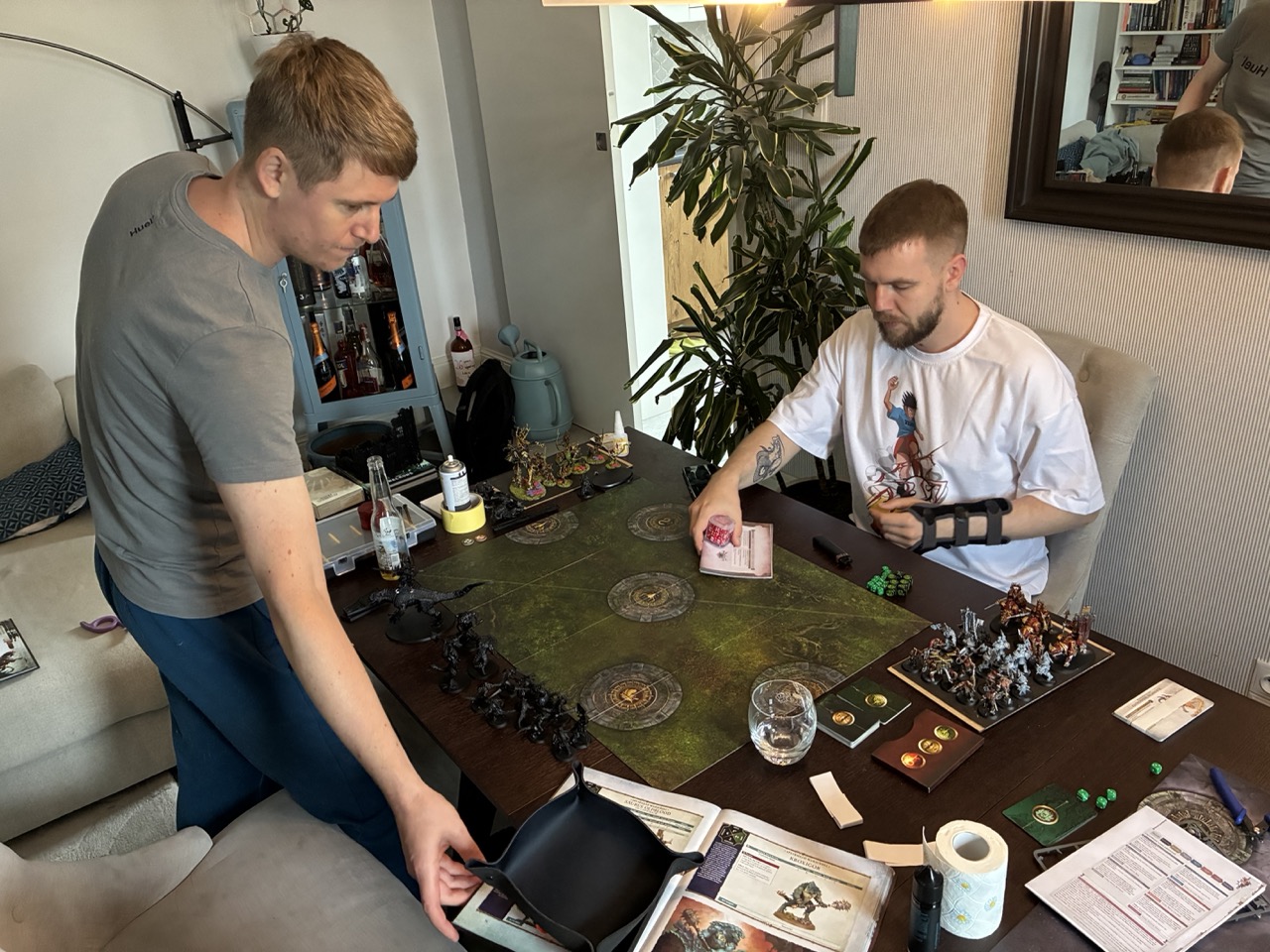 Opening moments from the side table