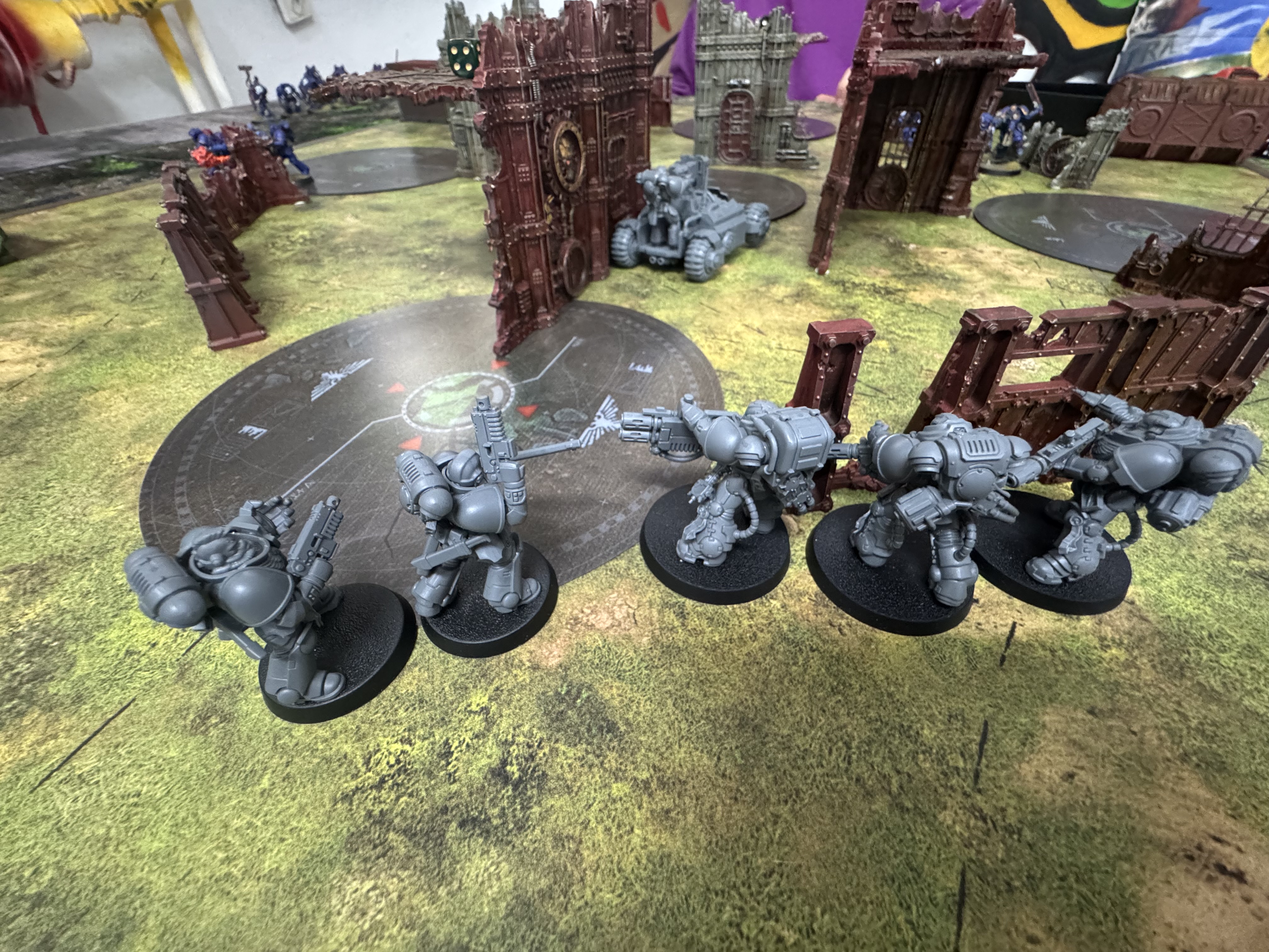 Salamanders and Ultramarines battle photo 1