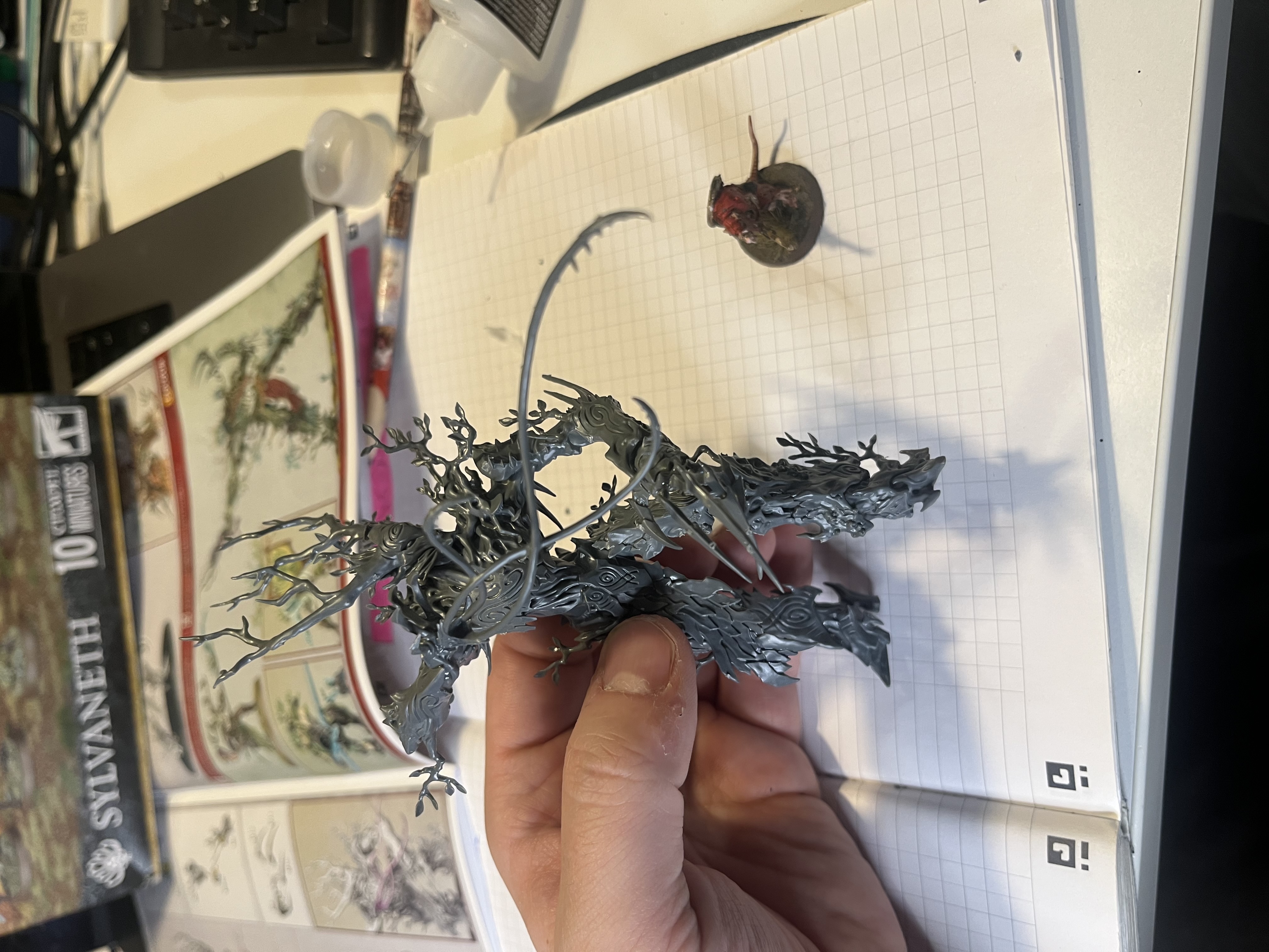 Sylvaneth Treelord during assembly
