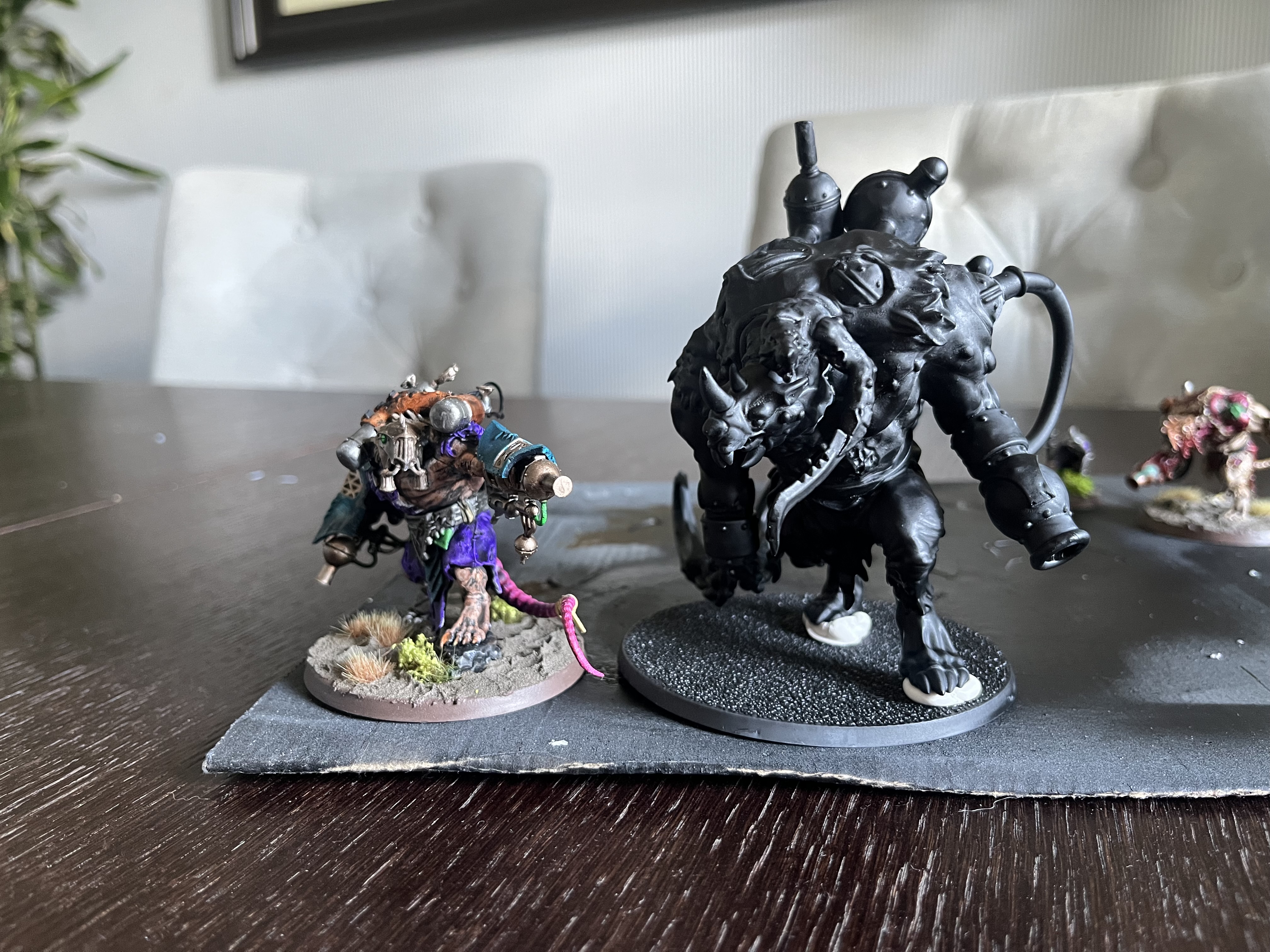 Brood Terror size comparison