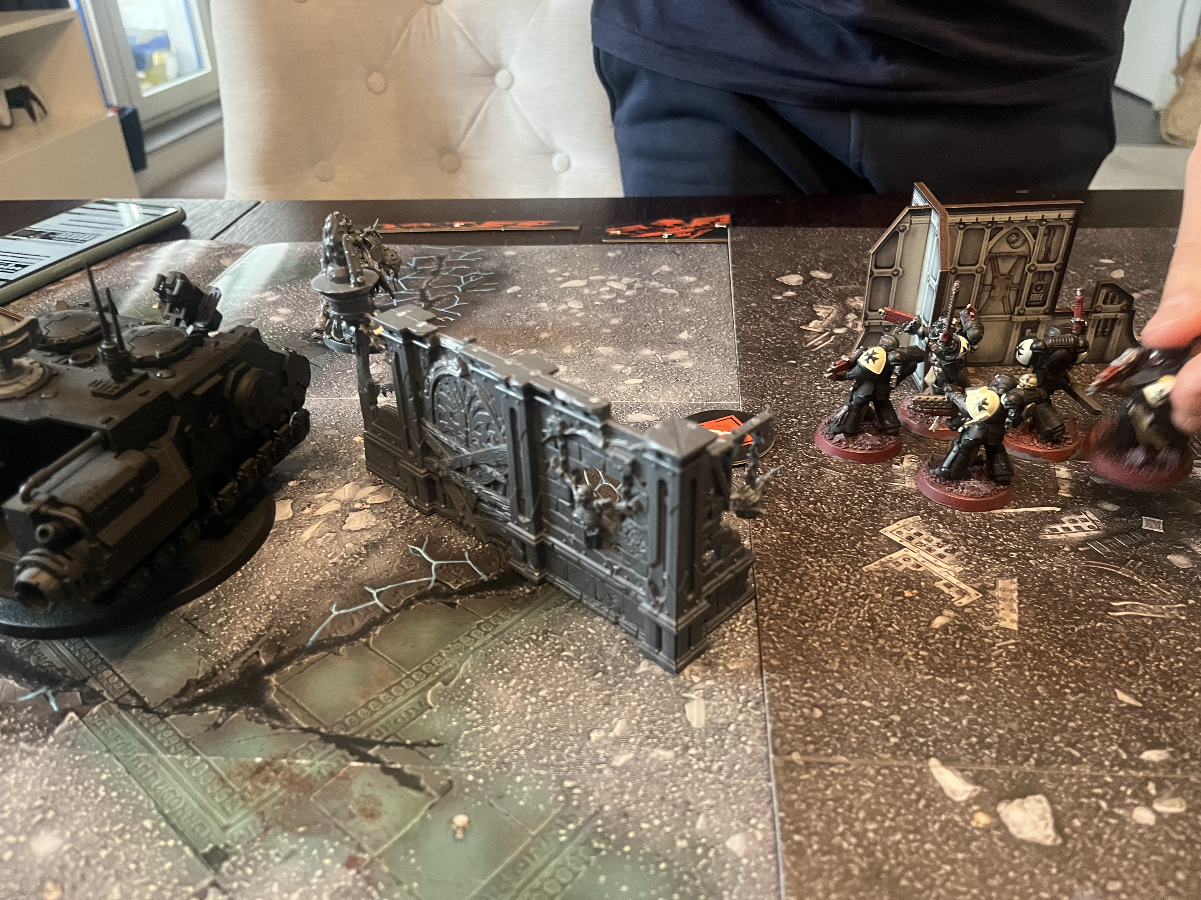 Game in progress during round 4