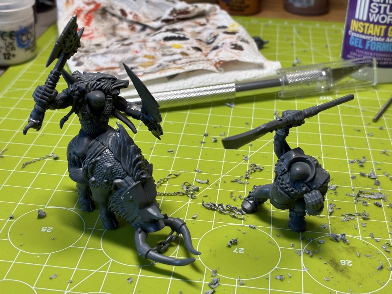 Another assembled pose showing the modular setup